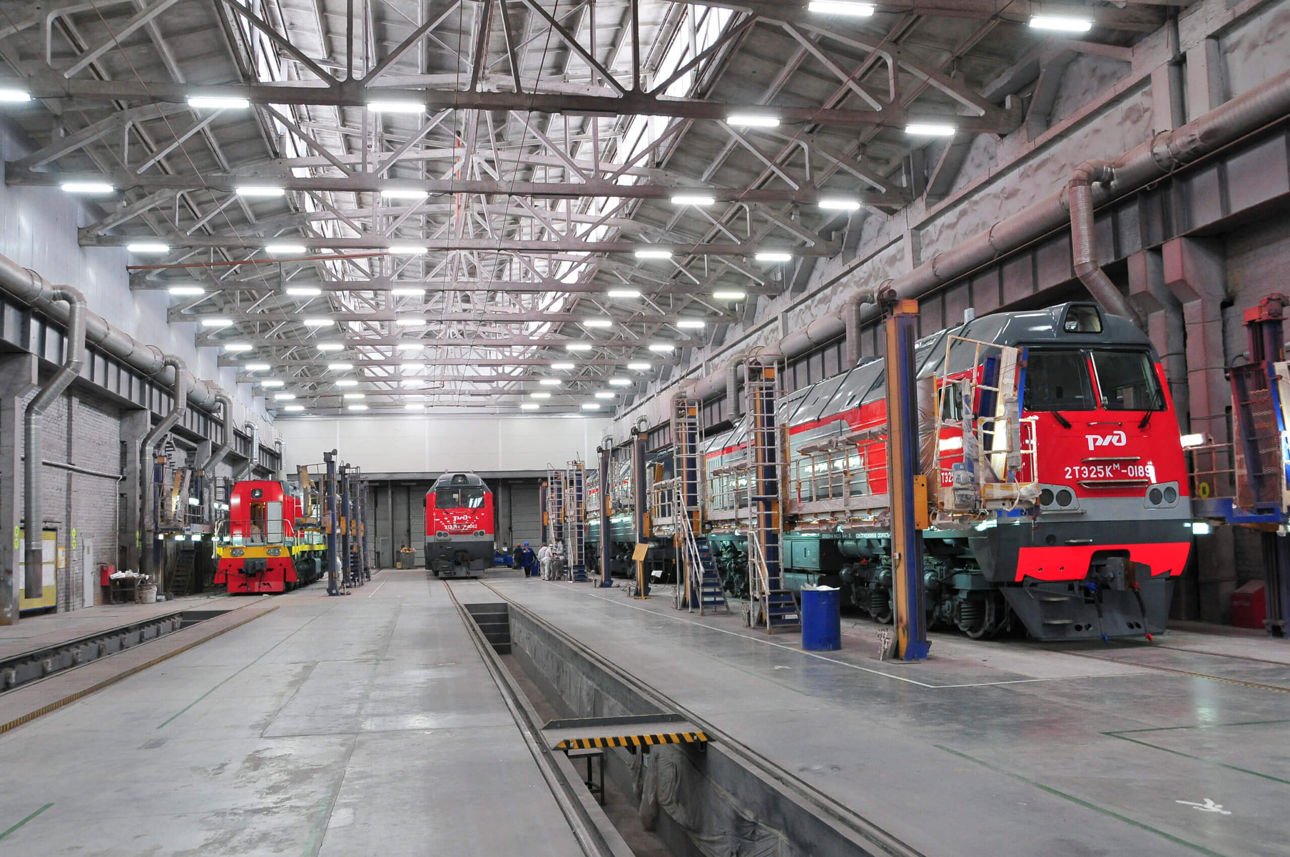 Работы по модернизации освещения на Брянском машиностроительном заводе будут завершены в срок